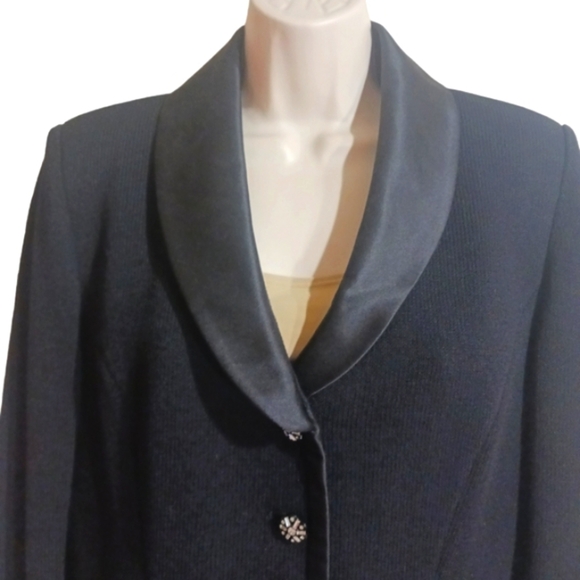 St. John Knit Evening Cardigan Jacket with Crystal Buttons and Satin Trim - Picture 2 of 10